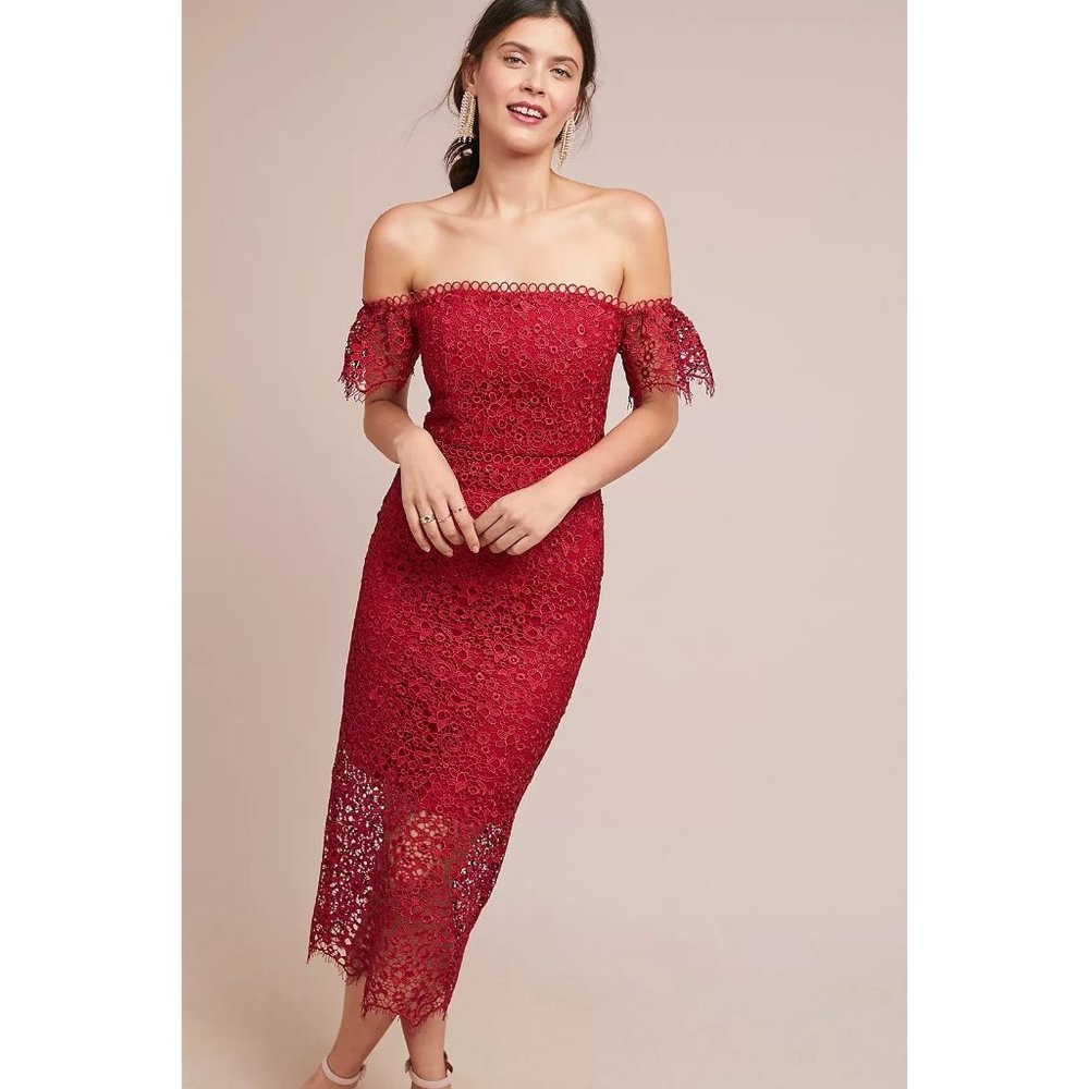 NEW ML Monique Lhuillier Red Raspberry Off-The-Shoulder Lace Dress - Size 2